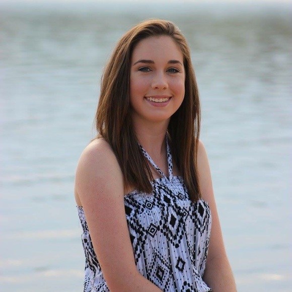 Meet your Posher, Skylar - Picture 2 of 8